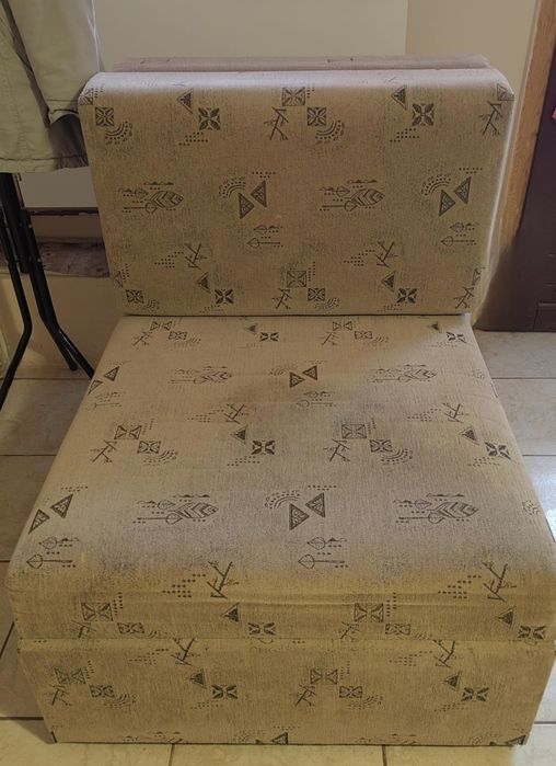 Fotoliu extensibil cu ladă de depozitare