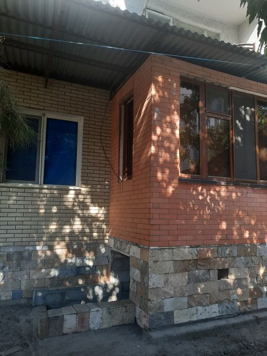 Срочно Продаётся 3х км квартира на 1 этаже   48000