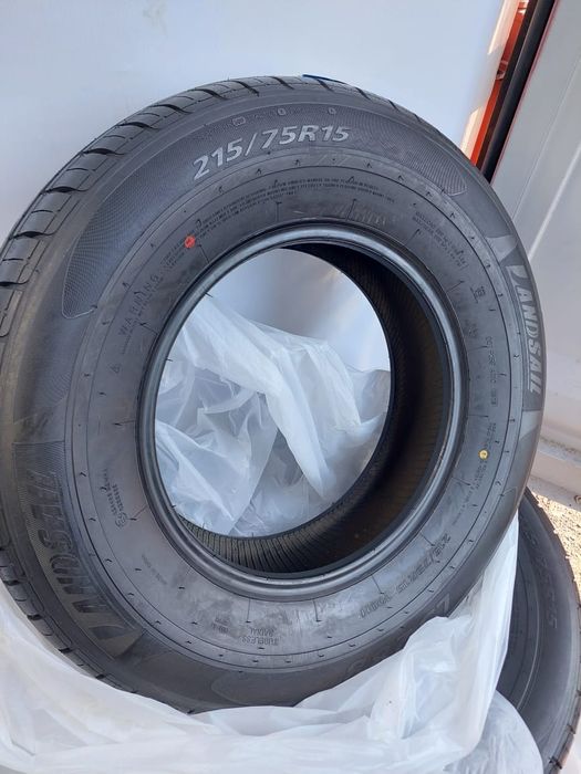 Шины   215/75/15