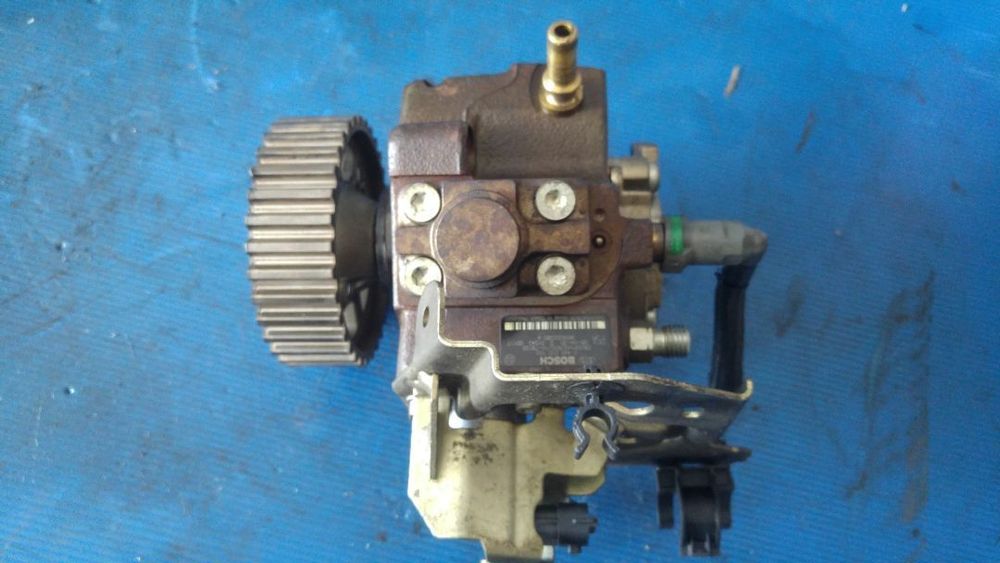 Pompa inalta 1.6 tdci hhda ford focus 2 0445010102 9656300380a