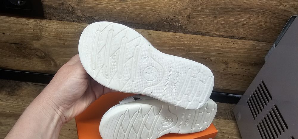 Сандали Biomecanics  номер 29