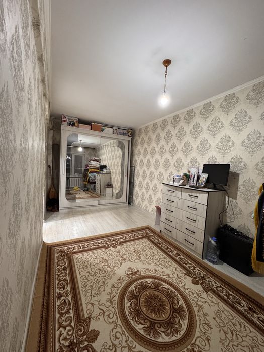 Продам двухкомнатный квартира