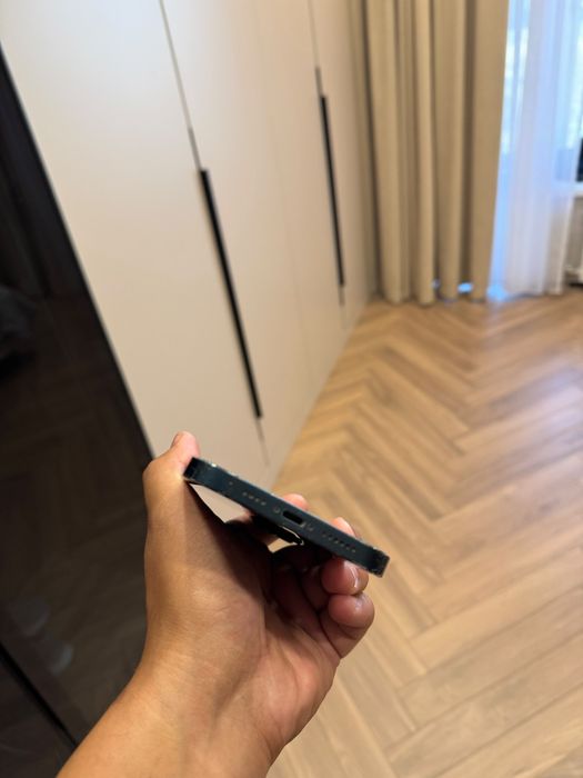 iPhone 14 plus.