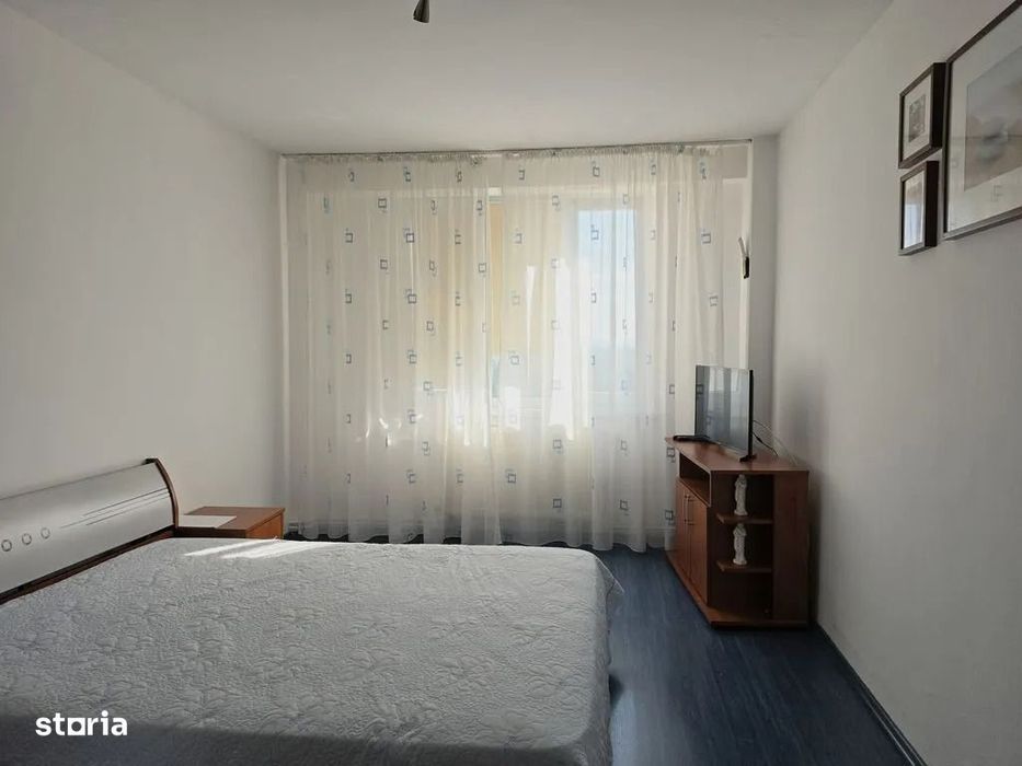 Vand apartament 3 camere in Astra zona complex Orizont 3000
