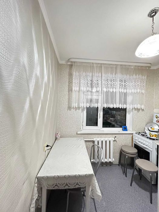 Продаётся 4 комн квартира