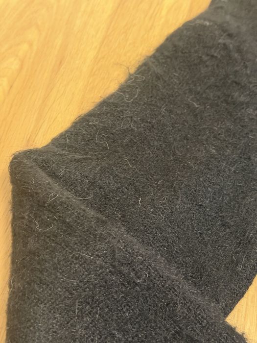 yves saint laurent пуловер ЧИСТО НОВ унисекс