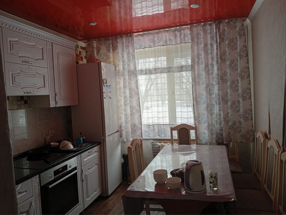 Продам квартиру на 168квартале