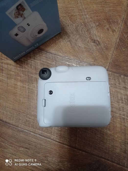 Фотоаппарат instax mini