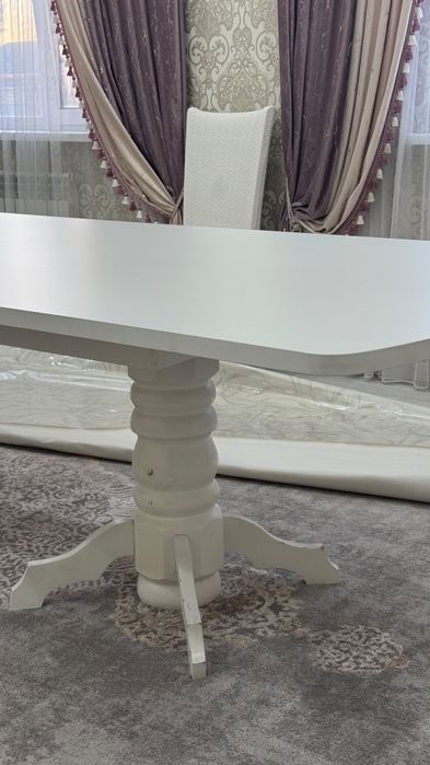 Продам стол 4м в длину