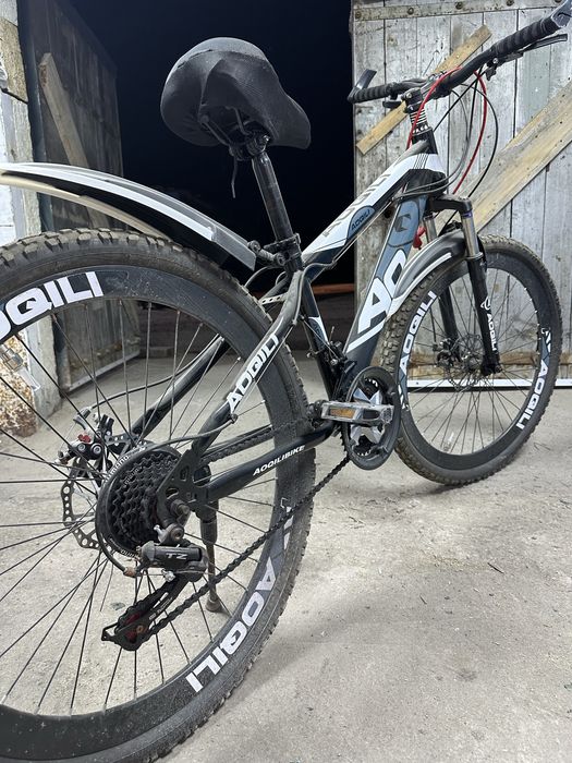 Велосипед черный