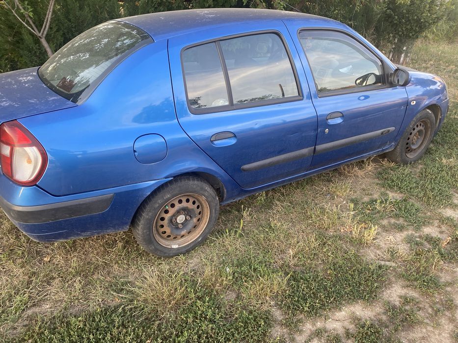 RENAULT Clio 2005 — imagine 4