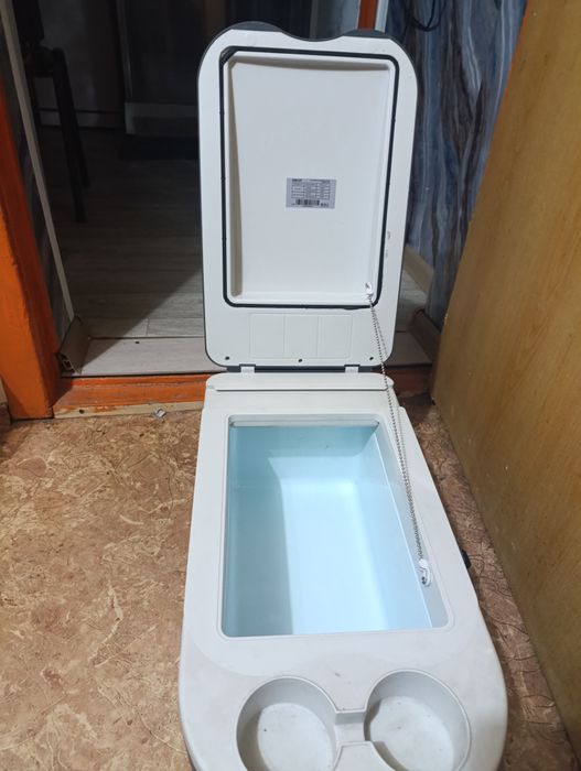 Продам автохолодильник