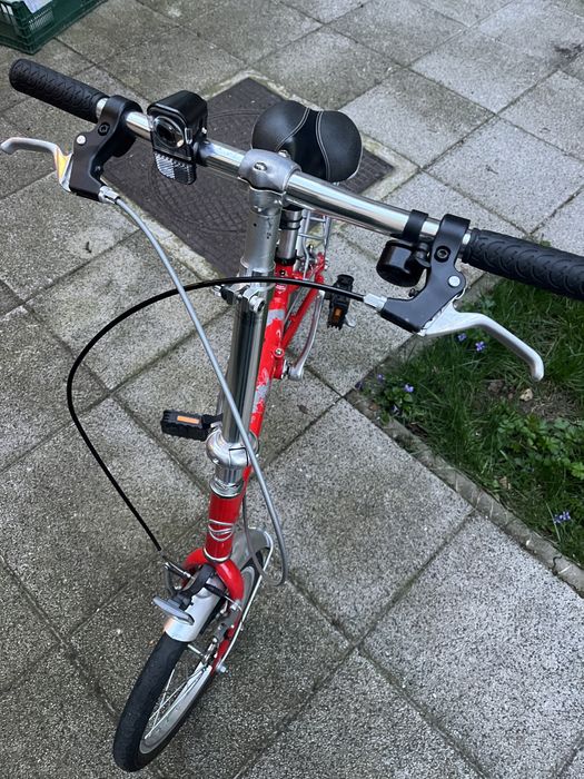 Bicicleta Pliabila Giant ideala pentru copii