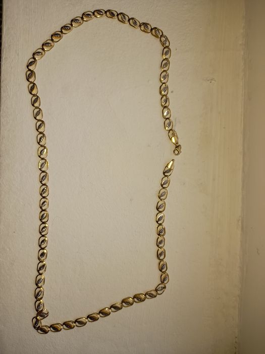 Vand sau schimb lanț din aur