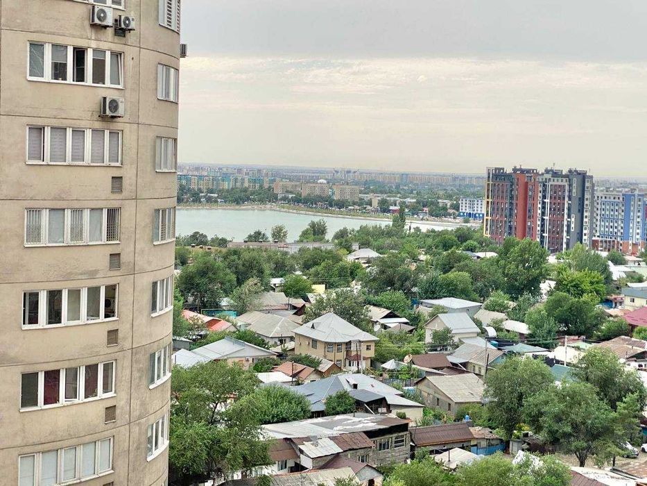 2-комнатная квартира · 72 м²