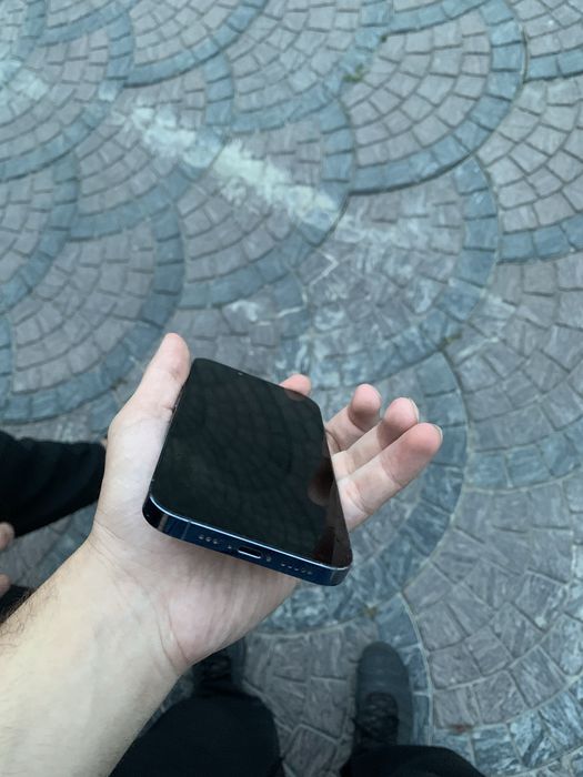 IPhone 13 pro продается