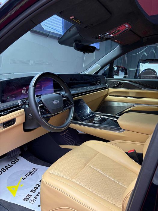 Продается Cadillac Escalade IQ V