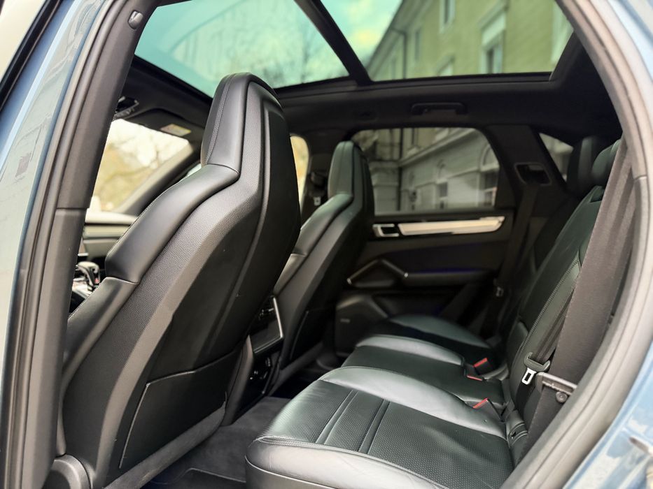 Porsche Cayenne S 441 co