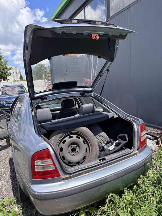 SKODA Octavia 2004 — imagine 5