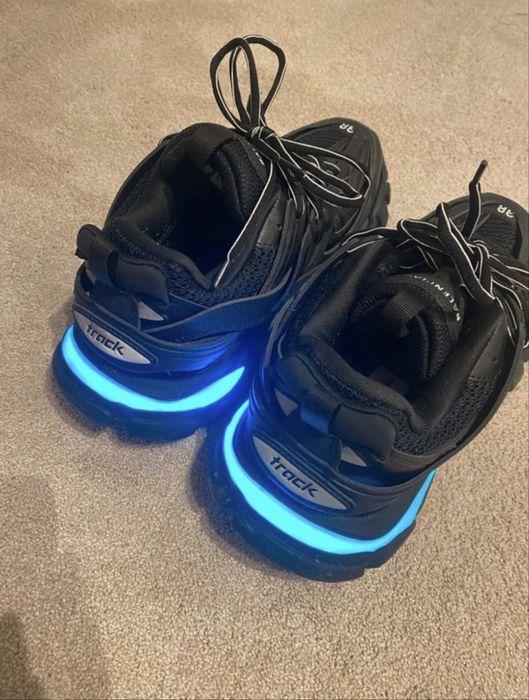 balenciaga track-NOI NOUTI-