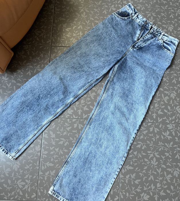 Продам женские джинсы палаццо новые.