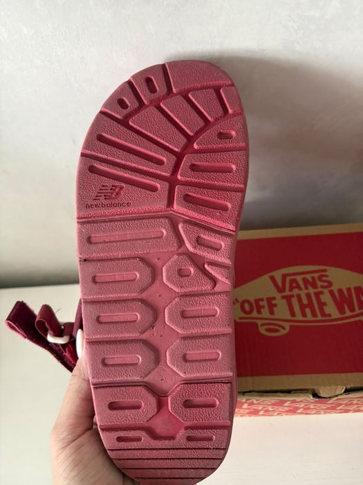 Сандалии New Balance, 37 размер