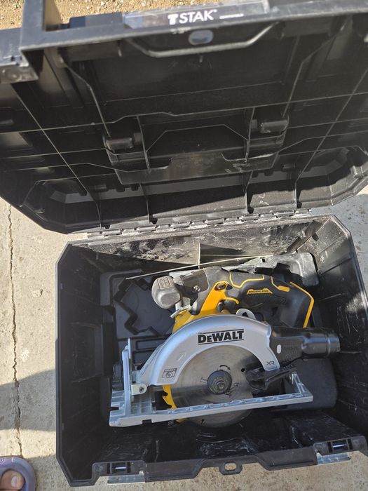 Scule dewalt 18v