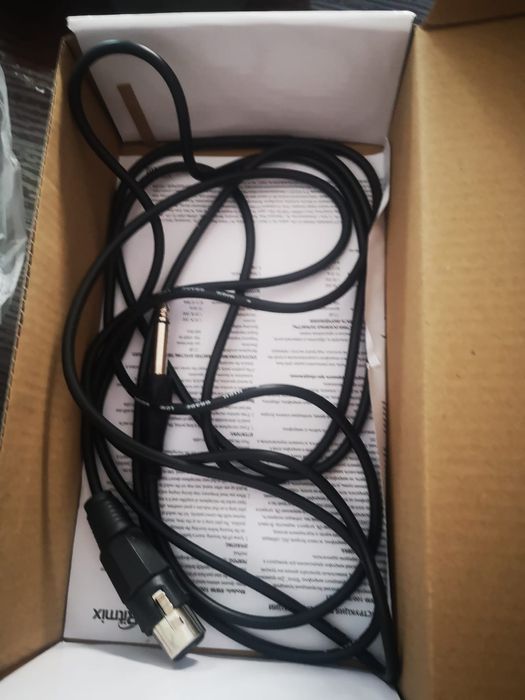 Студийный и для караоке микрофоны