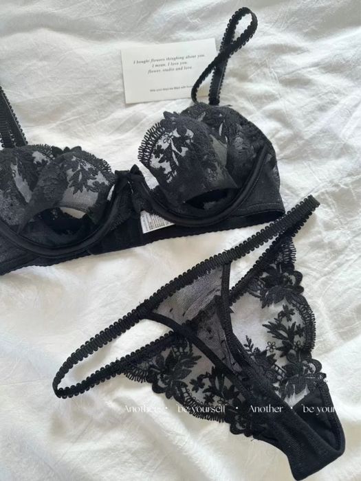 Set lenjerie dantelă negru