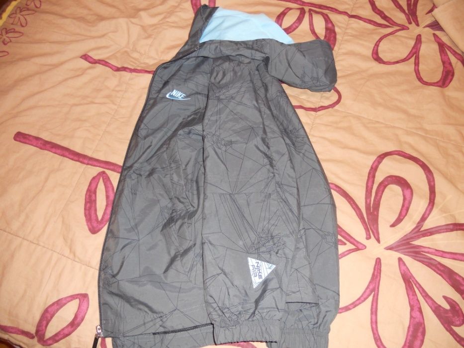 Дамска спортна горница NIKE AIR