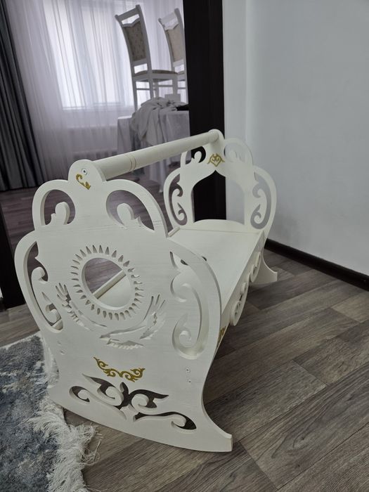 Продам бесік 35 тыс есть торг, новая