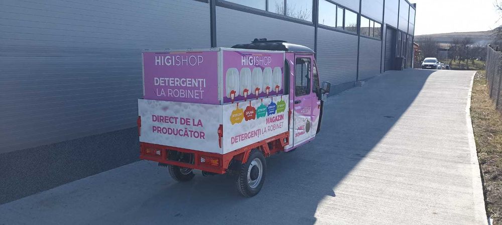 Masinuta cu detergenti!