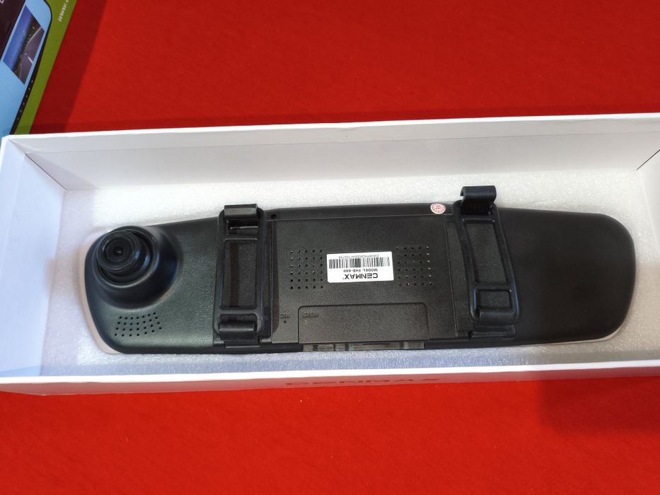 Видеорегистратор-зеркало Cenmax FHD-600