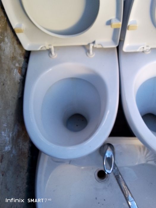 Продам  сантехнику