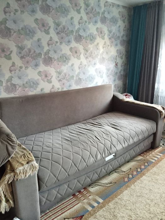 Диван в гостинную