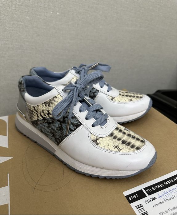 Кроссовки Michael Kors