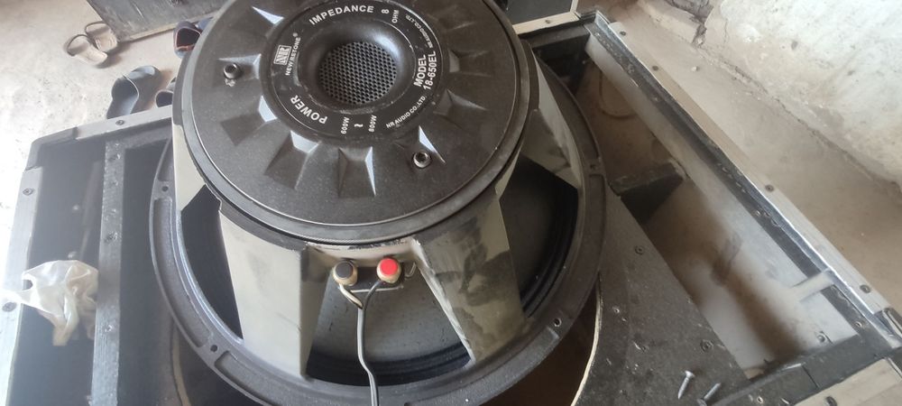 Сотилади калонка Челленжер 18дюм 650х800 кафолат 100фойиз