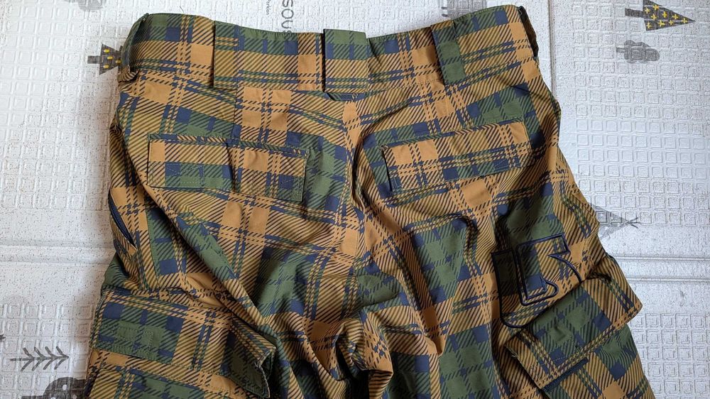 Водоустойчив панталон Burton Cargo Pants НОВ!