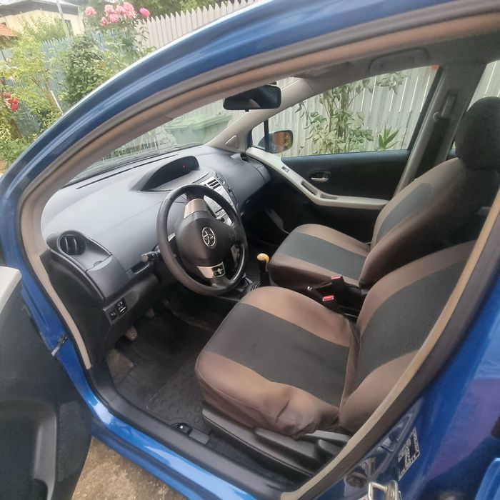 Toyota Yaris 1.3 benzină