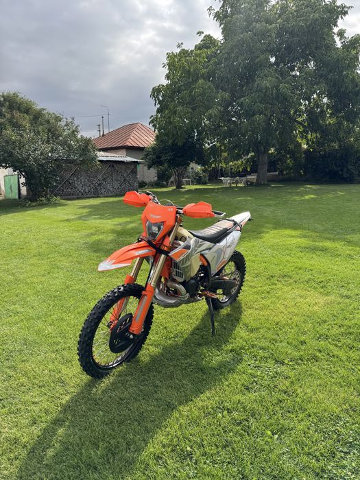Продам Zuumav A9 MT300 2T