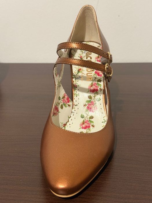 Pantofi deosebiti Condur by Alexandru, marimea 38