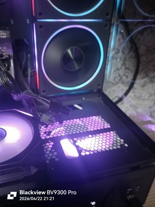 PC gaming  i3 gen 9  placă video 6gb 16 GB ddr4