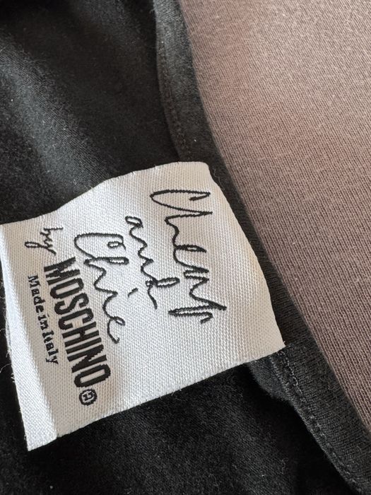 XS Оригинална тениска  MOSCHINO