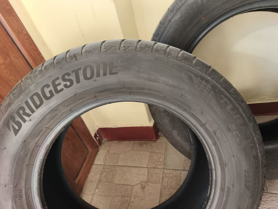 Bridgestone vara 17 inch