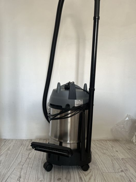 Пылесос KARCHER Professional