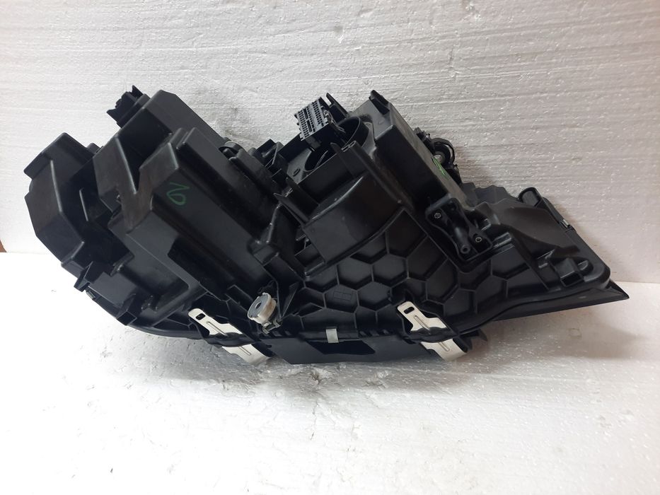 Far bmw G20 G21 seria 3 full led  an 2019-2022 stanga