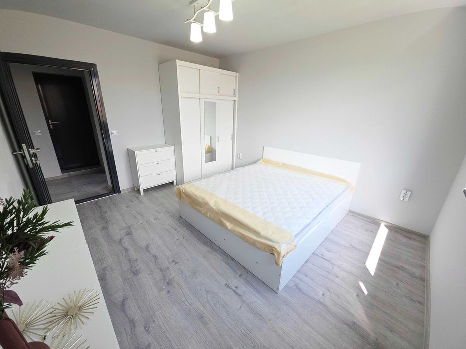 Нова къща с двор в широк център на Велинград