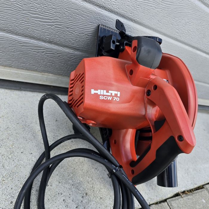 Fierăstrău circular  Hilti SCW 70 Nou 2025