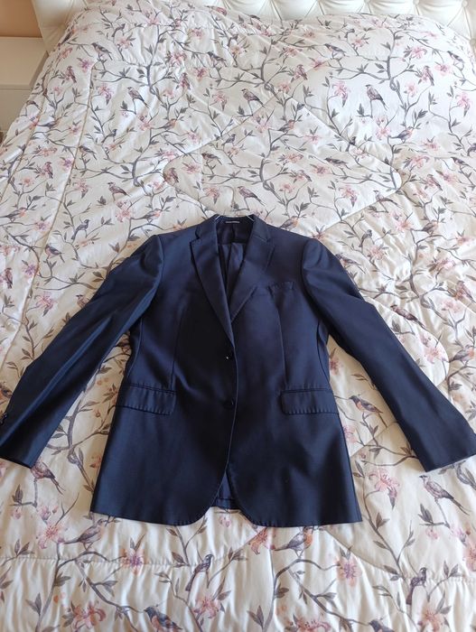 Мъжки костюм Armani