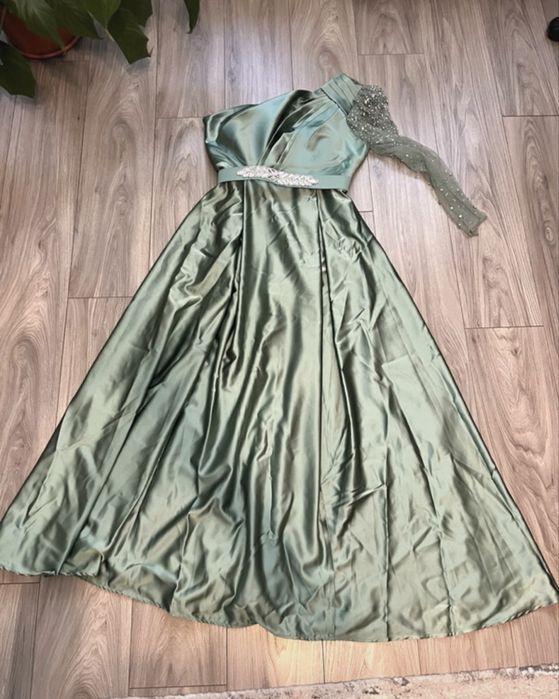 Rochie eleganta lunga